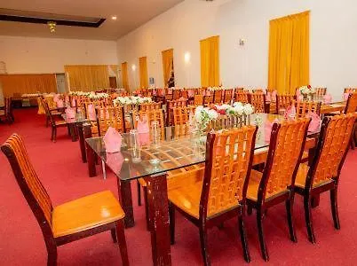 Delma Mount View Hotel Kandy