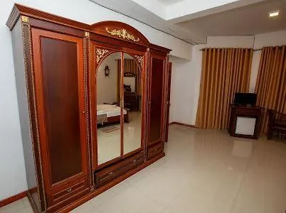 Delma Mount View Hotel Kandy